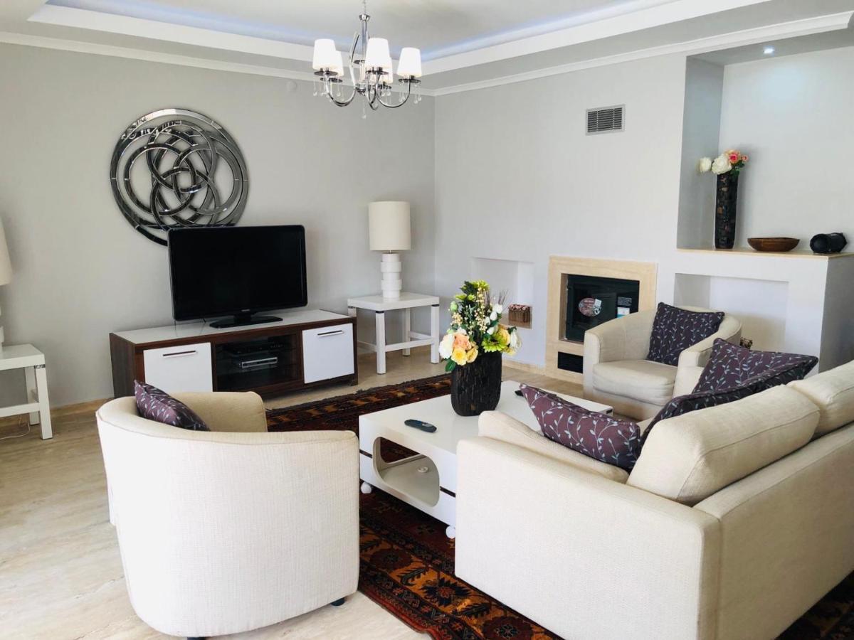 Fun&Sun Two Villas For Big Families Belek Exterior photo